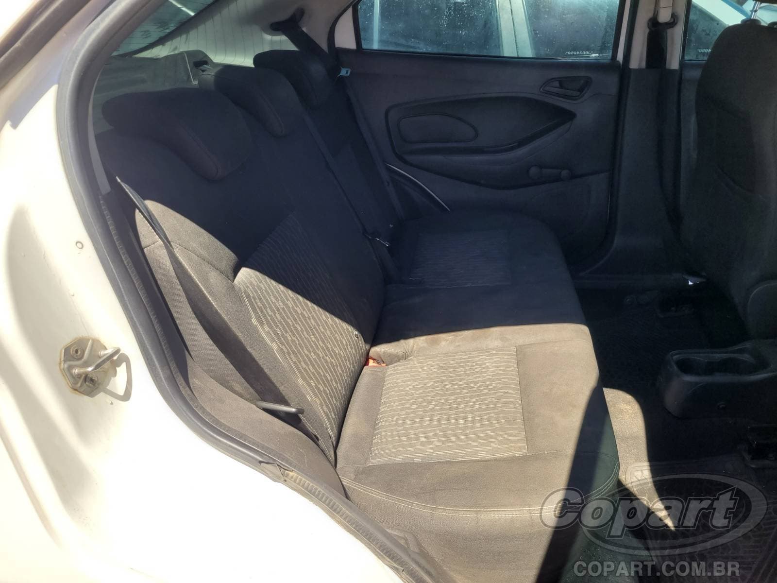 Ford KA Sedan 2018 — foto 6