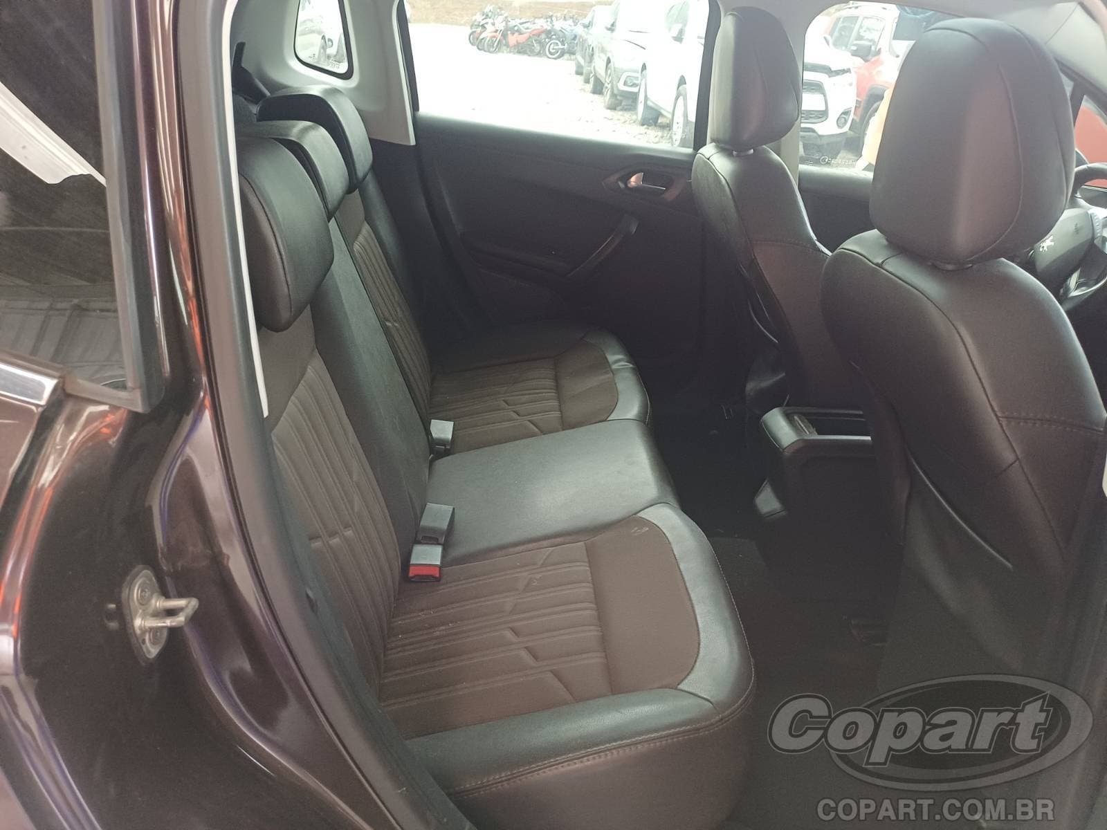 Peugeot 2008 2017 — foto 6