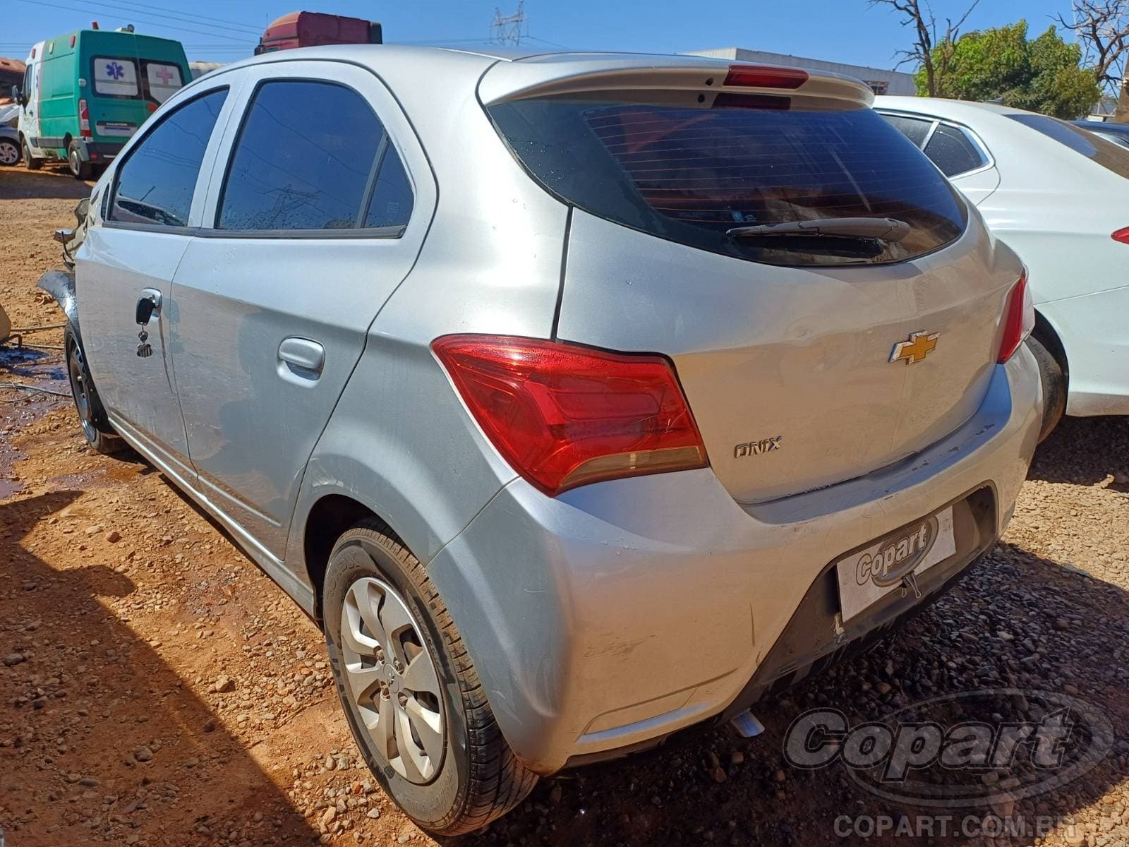 Chevrolet Onix 2020 — foto 3