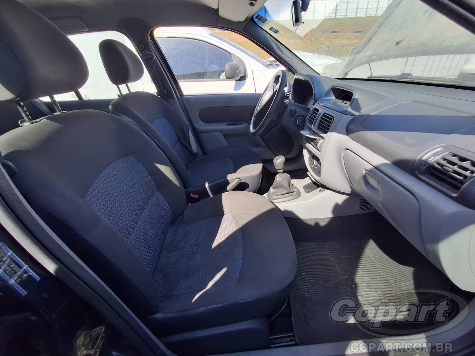 Renault Clio 2006 — foto 5