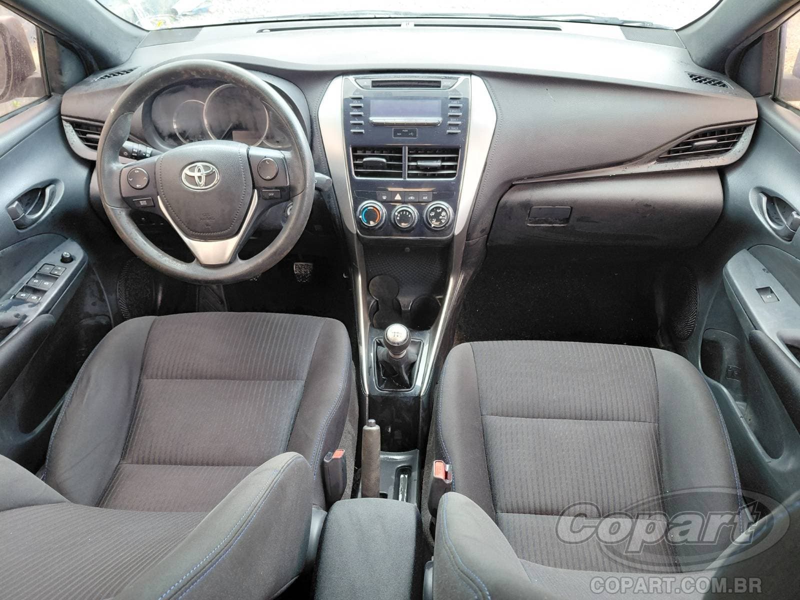 Toyota Yaris 2020 — foto 9