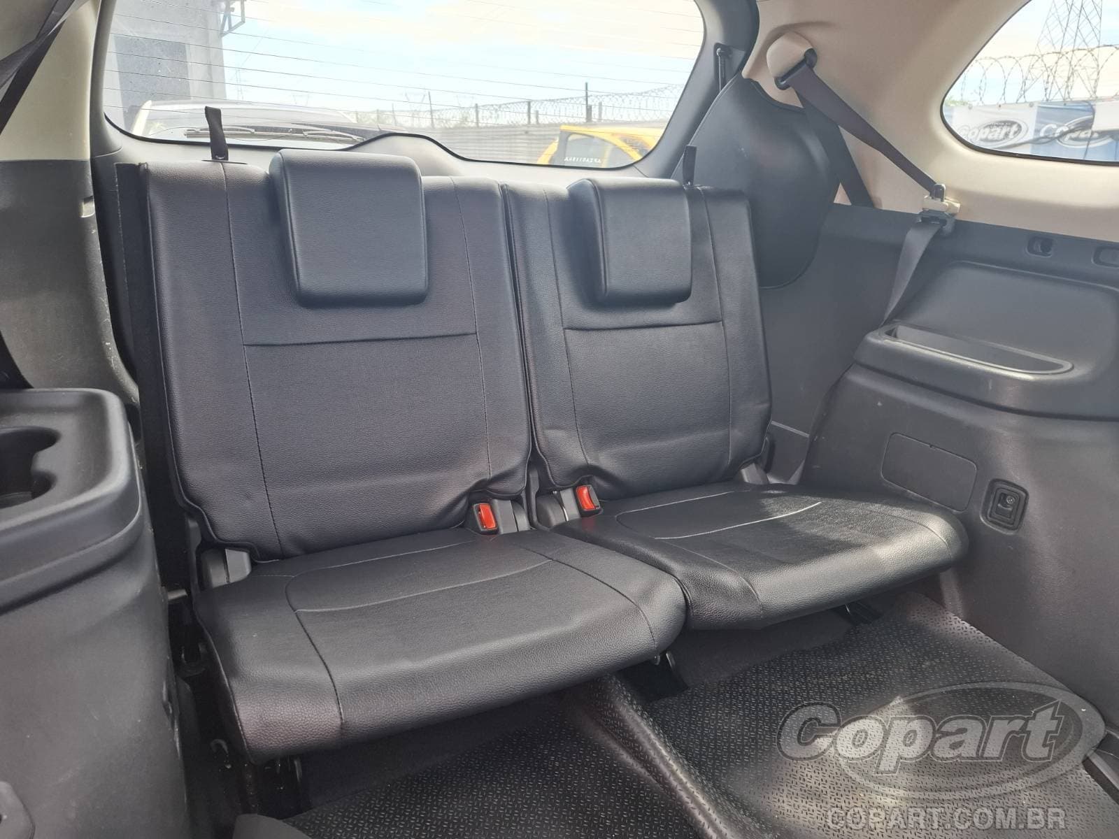 Mitsubishi Outlander 2015 — foto 12