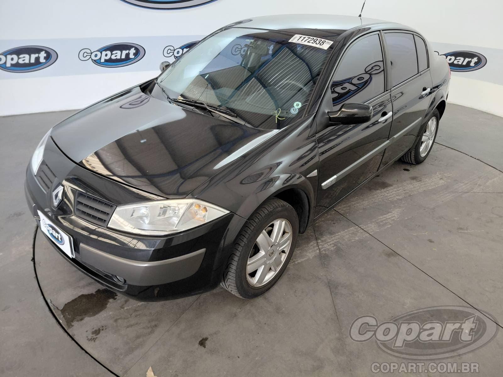 Renault Megane Sedan 2009 — foto 2