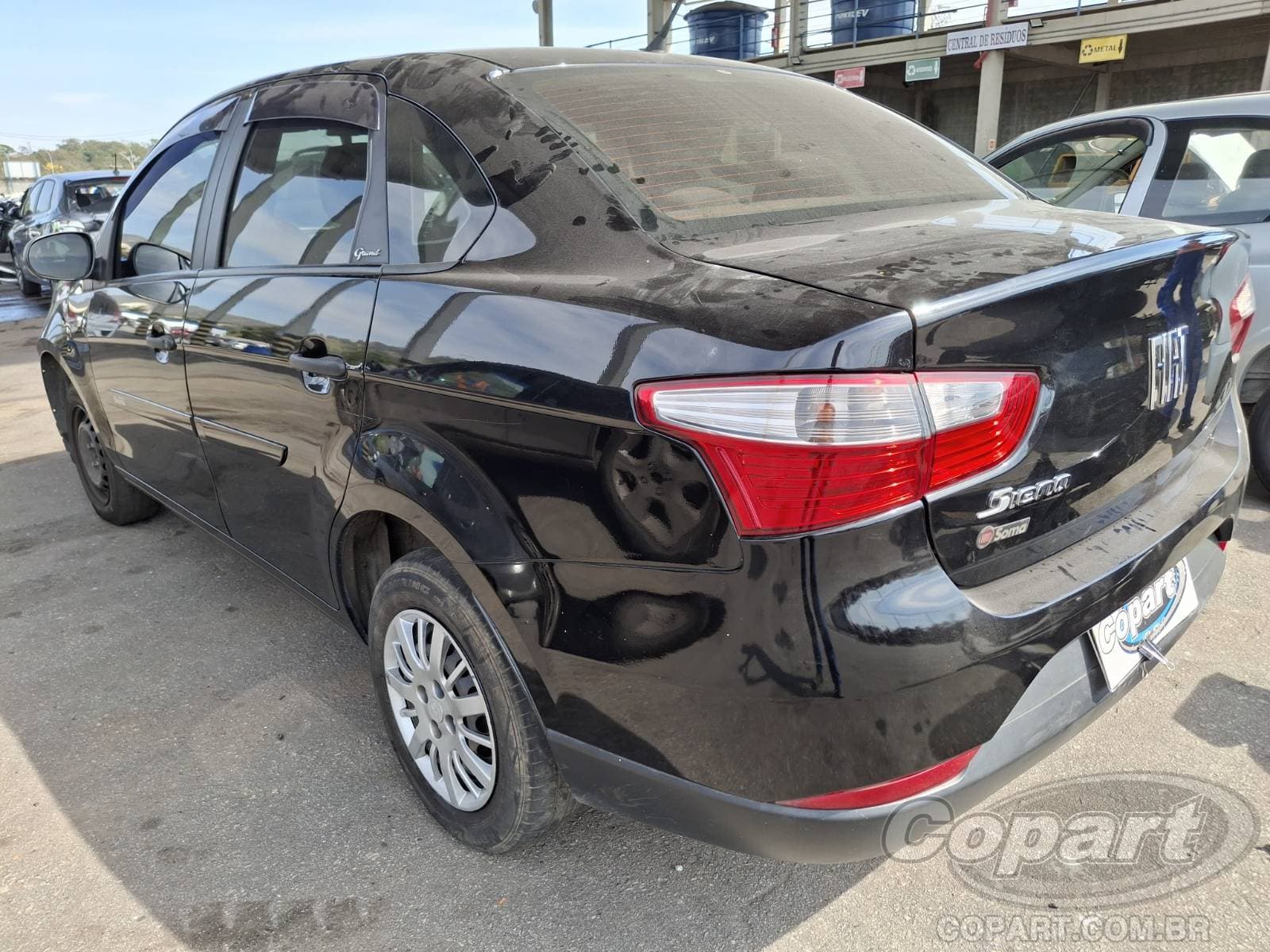 Fiat Grand Siena 2021 — foto 3
