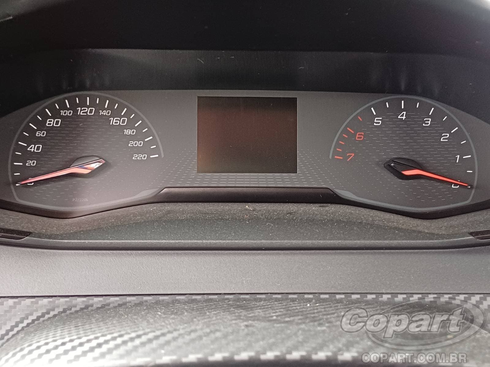 Peugeot 208 2025 — foto 8