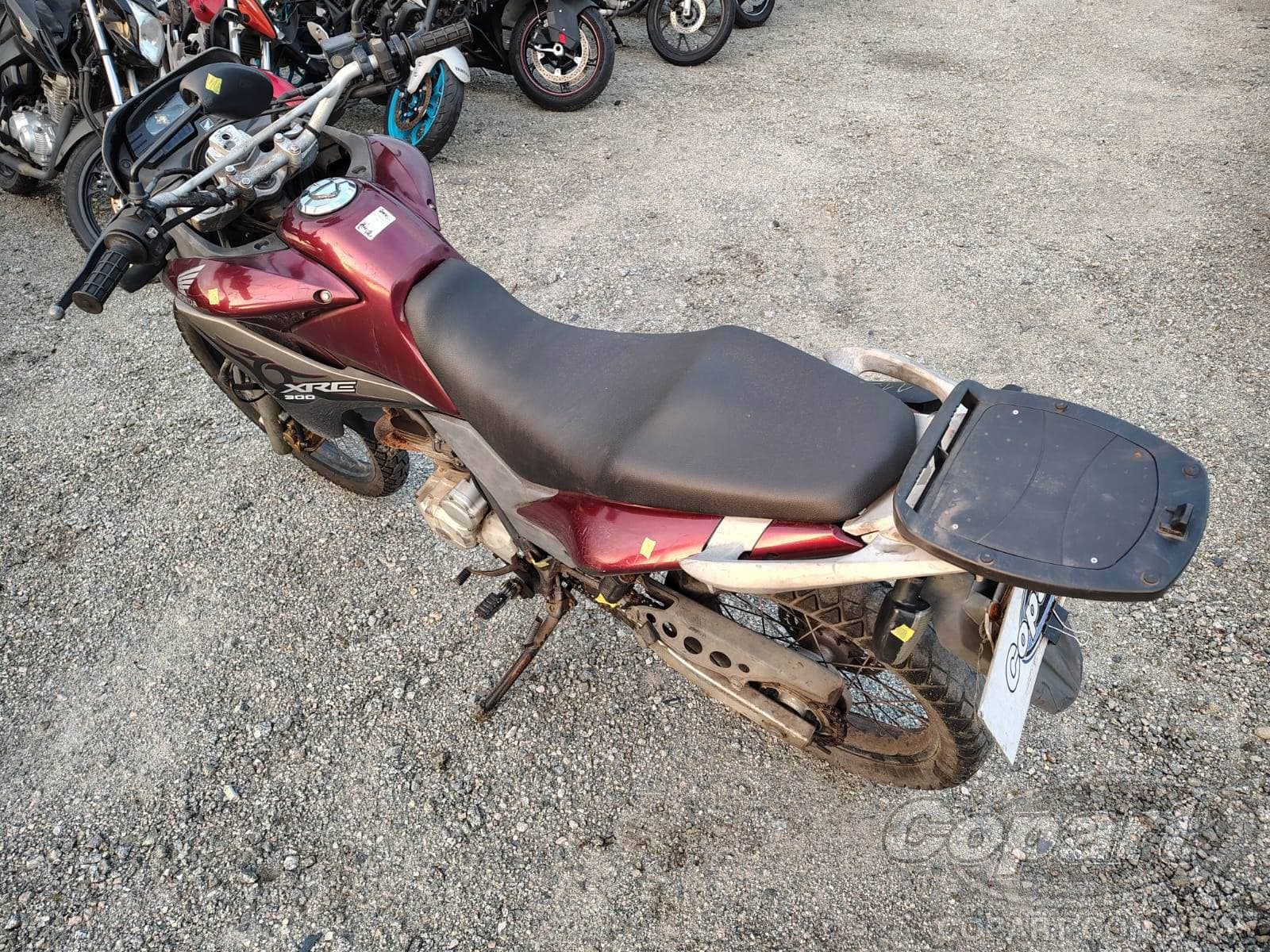 Honda XRE 300 2011 — foto 1