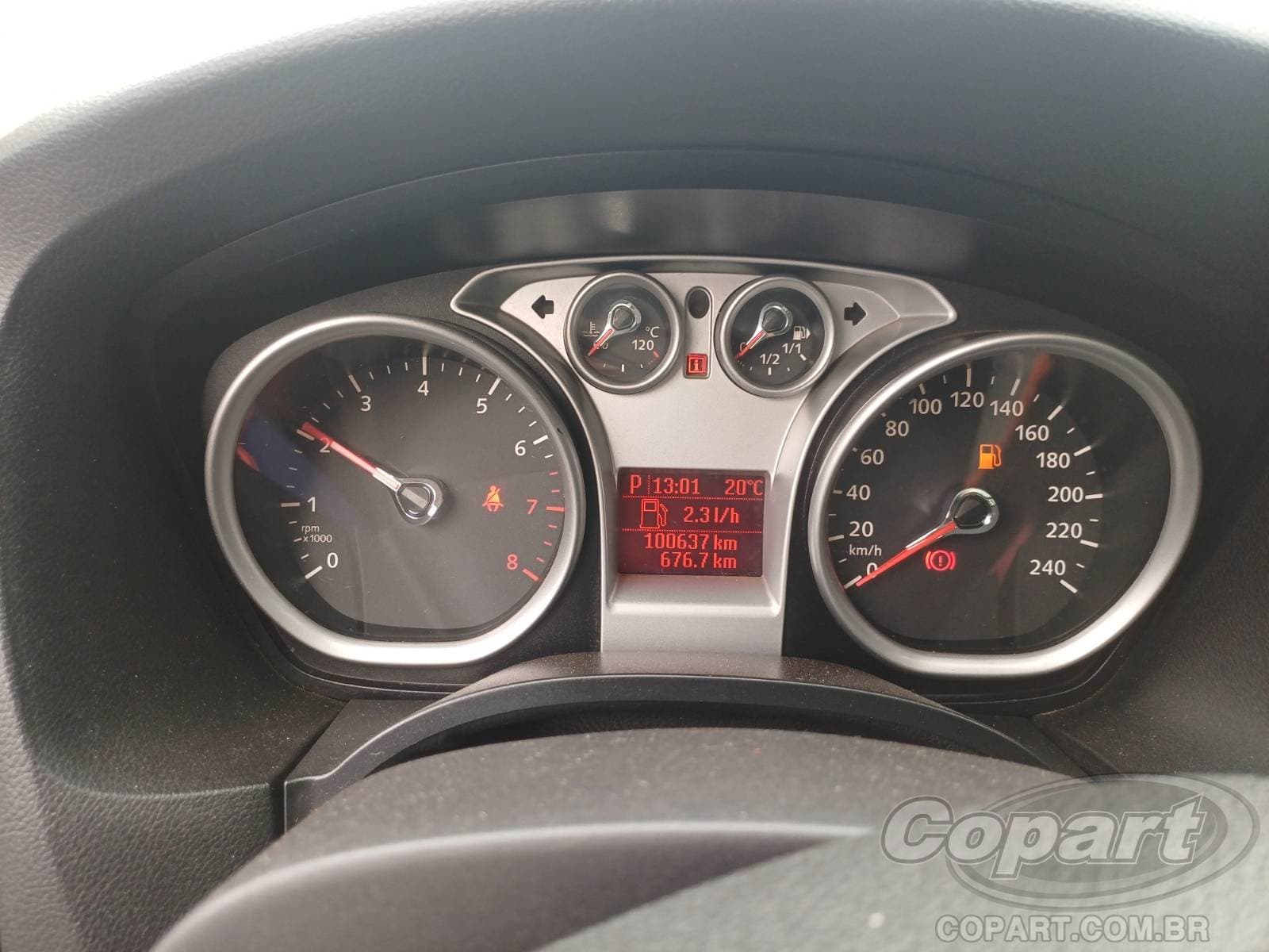 Ford Focus 2012 — foto 8