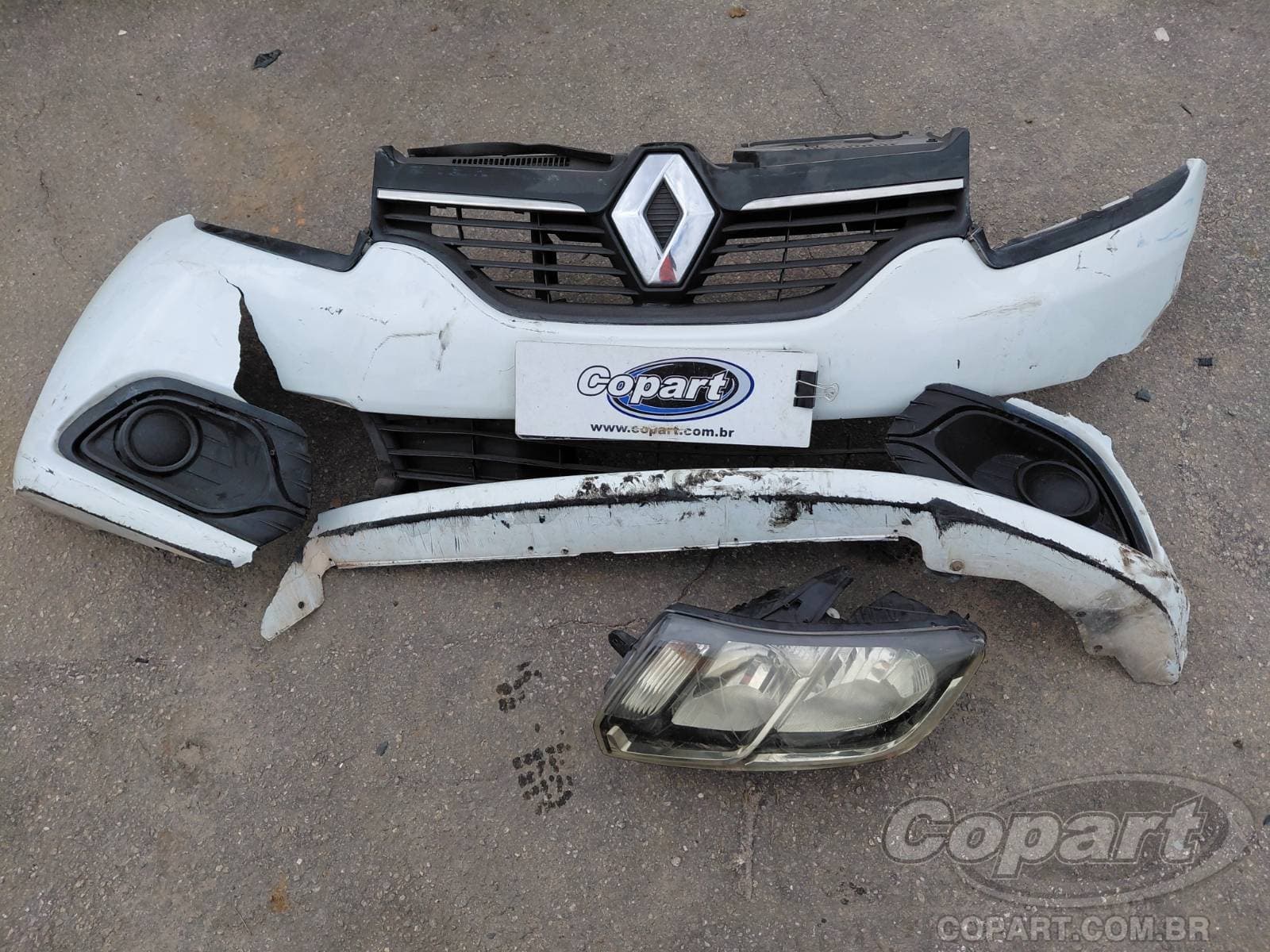Renault Logan 2015 — foto 13