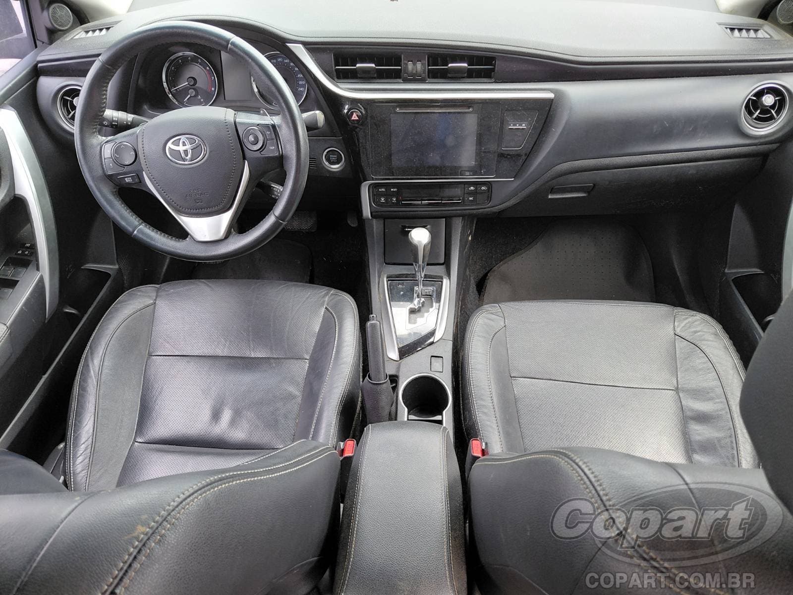 Toyota Corolla 2019 — foto 9