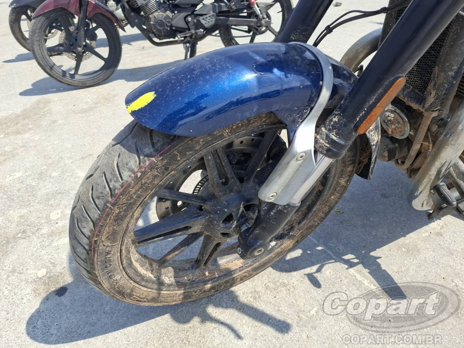 Royal Enfield Super Meteor 2026 — foto 8