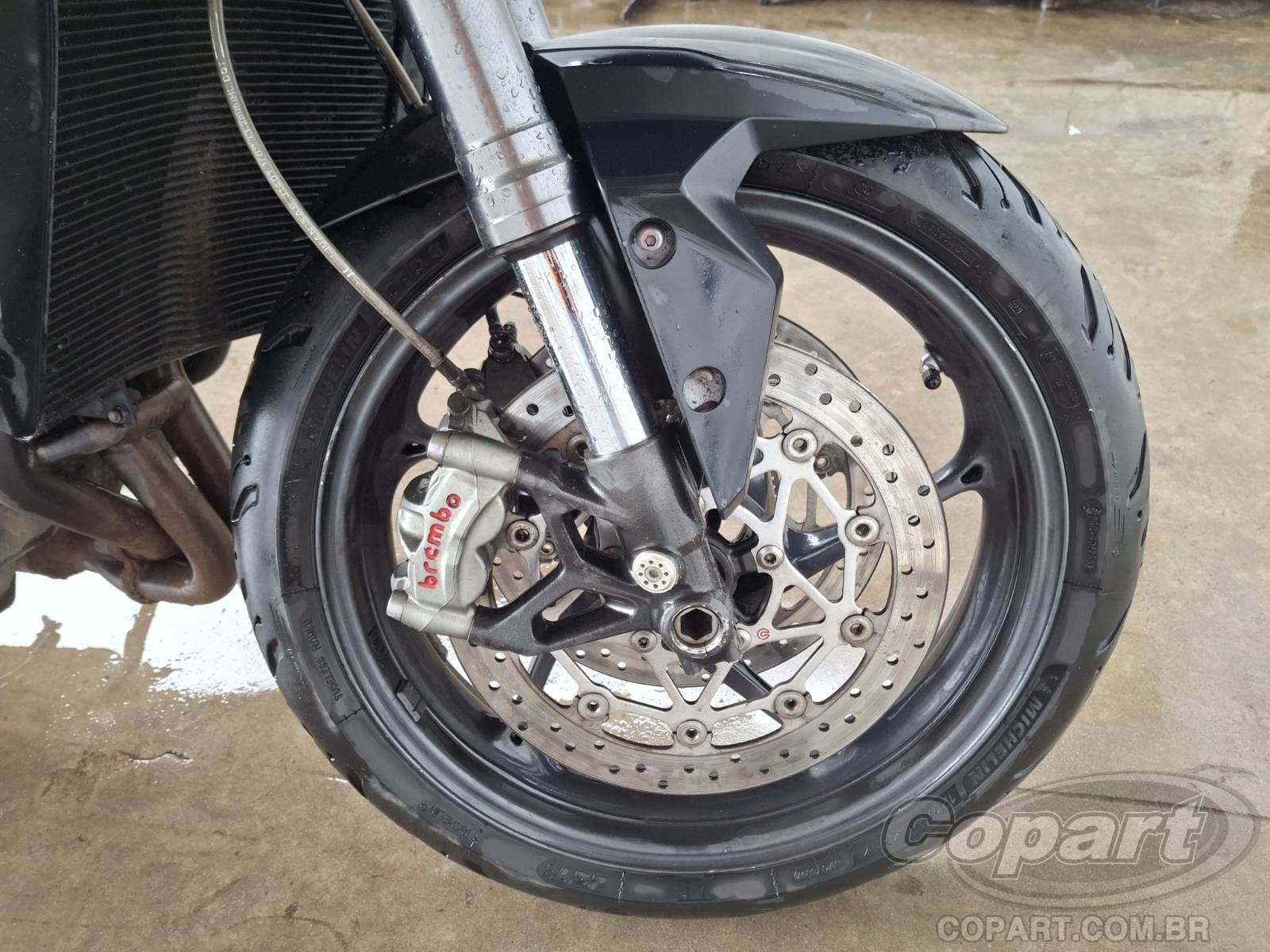 Triumph Street Triple 2020 — foto 8