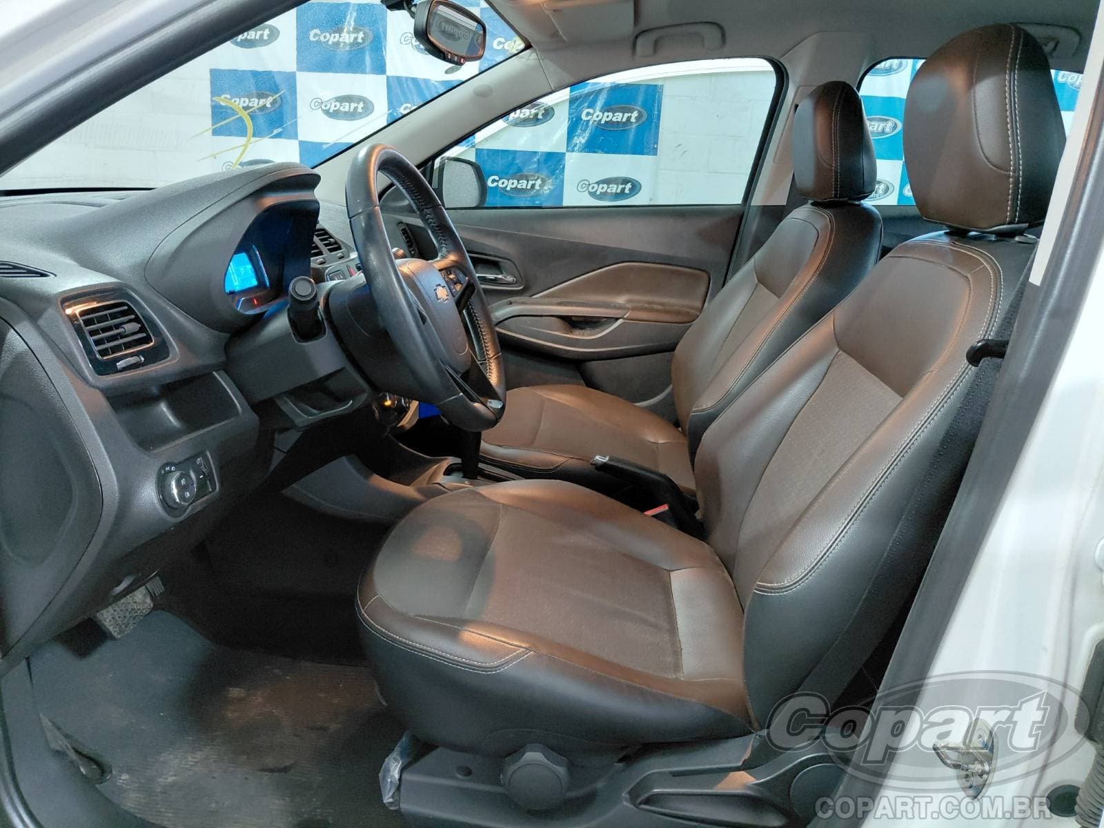 Chevrolet Cobalt 2019 — foto 5