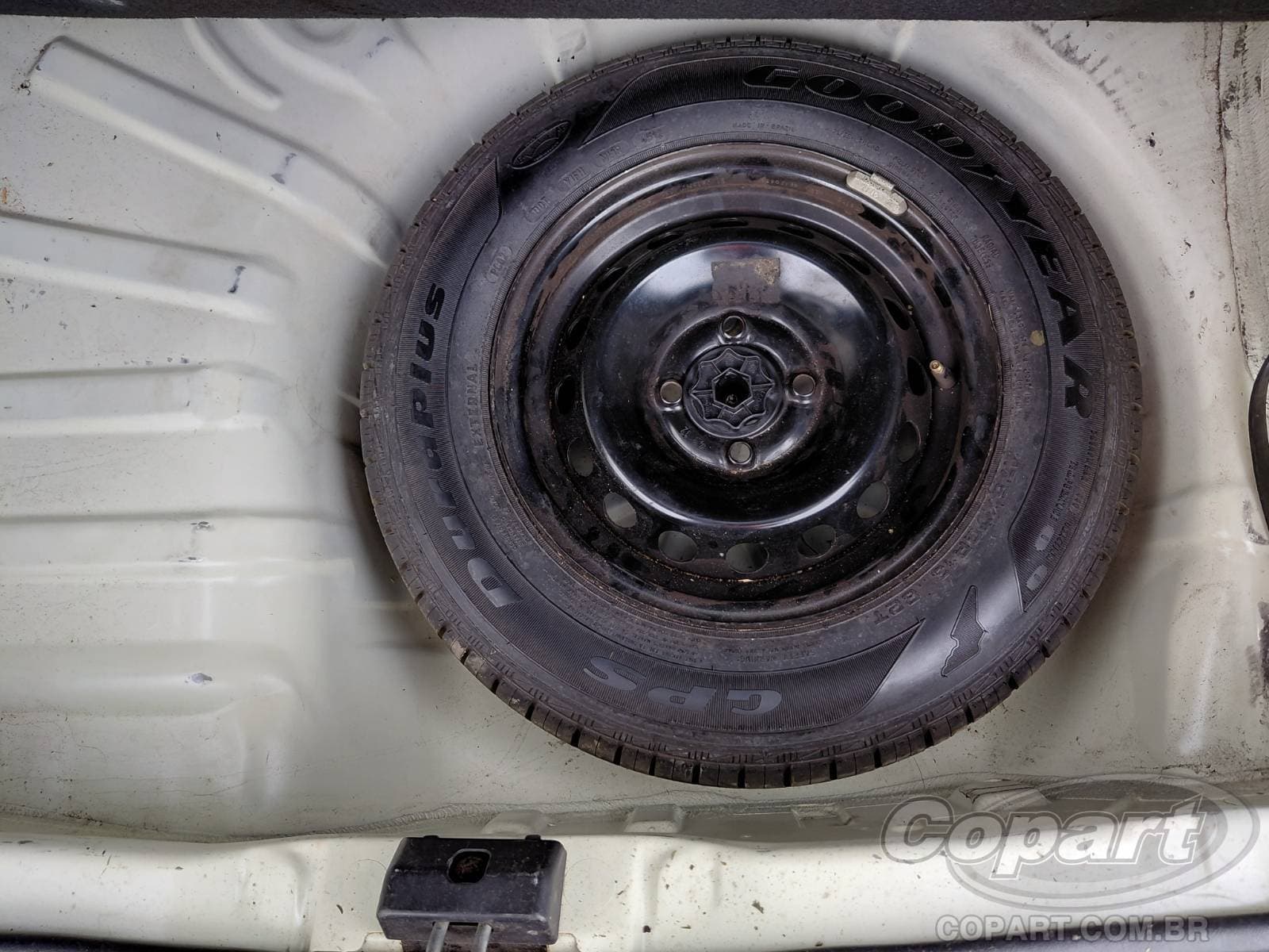 Renault Clio 2013 — foto 10