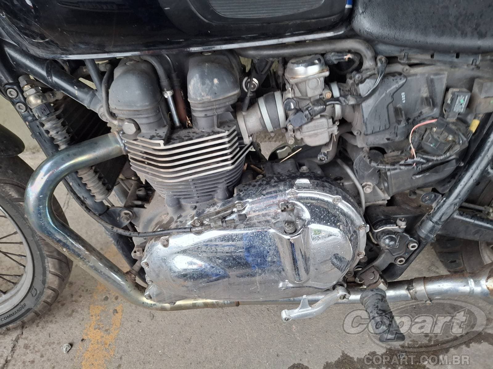 Triumph Bonneville 2015 — foto 6