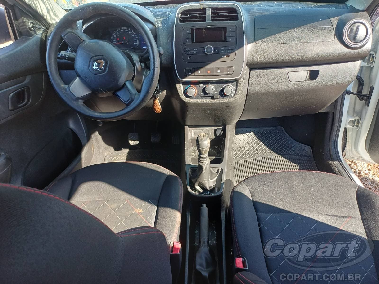 Renault Kwid 2020 — foto 9