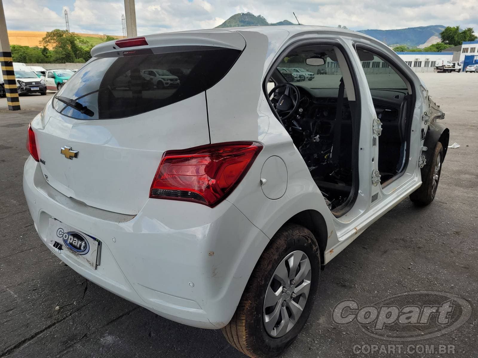 Chevrolet Onix 2020 — foto 4
