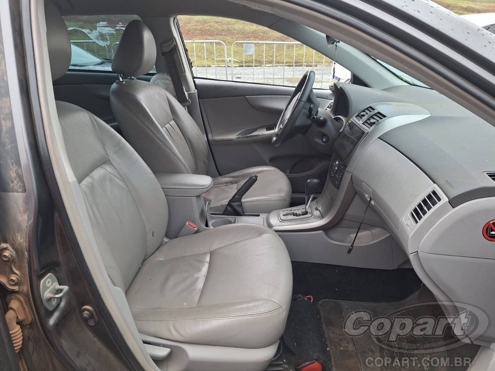 Toyota Corolla 2010 — foto 5