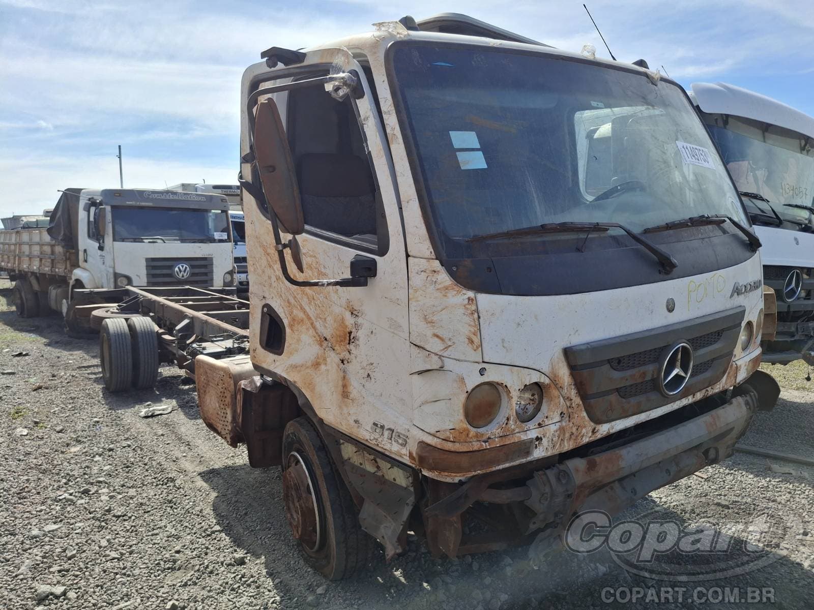 Mercedes-Benz Accelo 2013 — foto 1