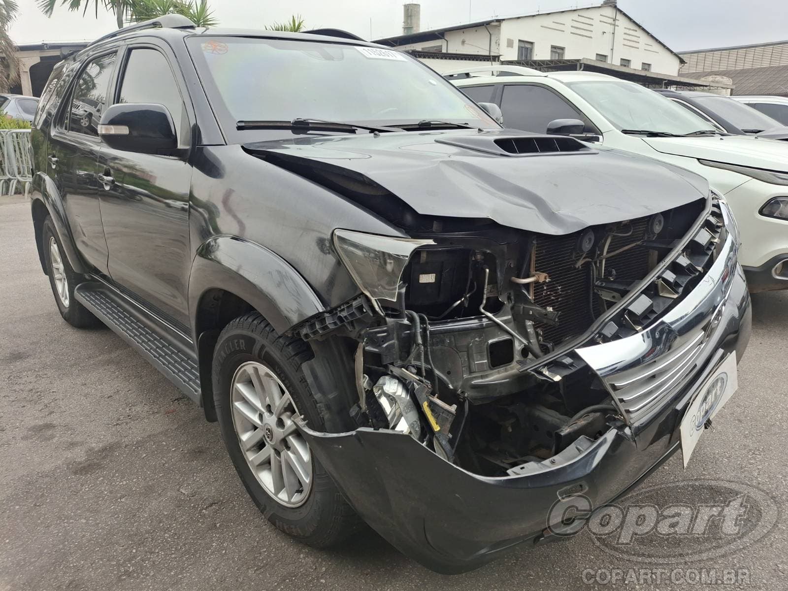 Toyota Hilux SW4 3.0 D-4D TURBO 2015