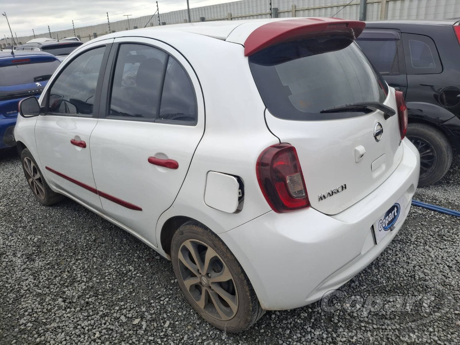 Nissan March 2016 — foto 3