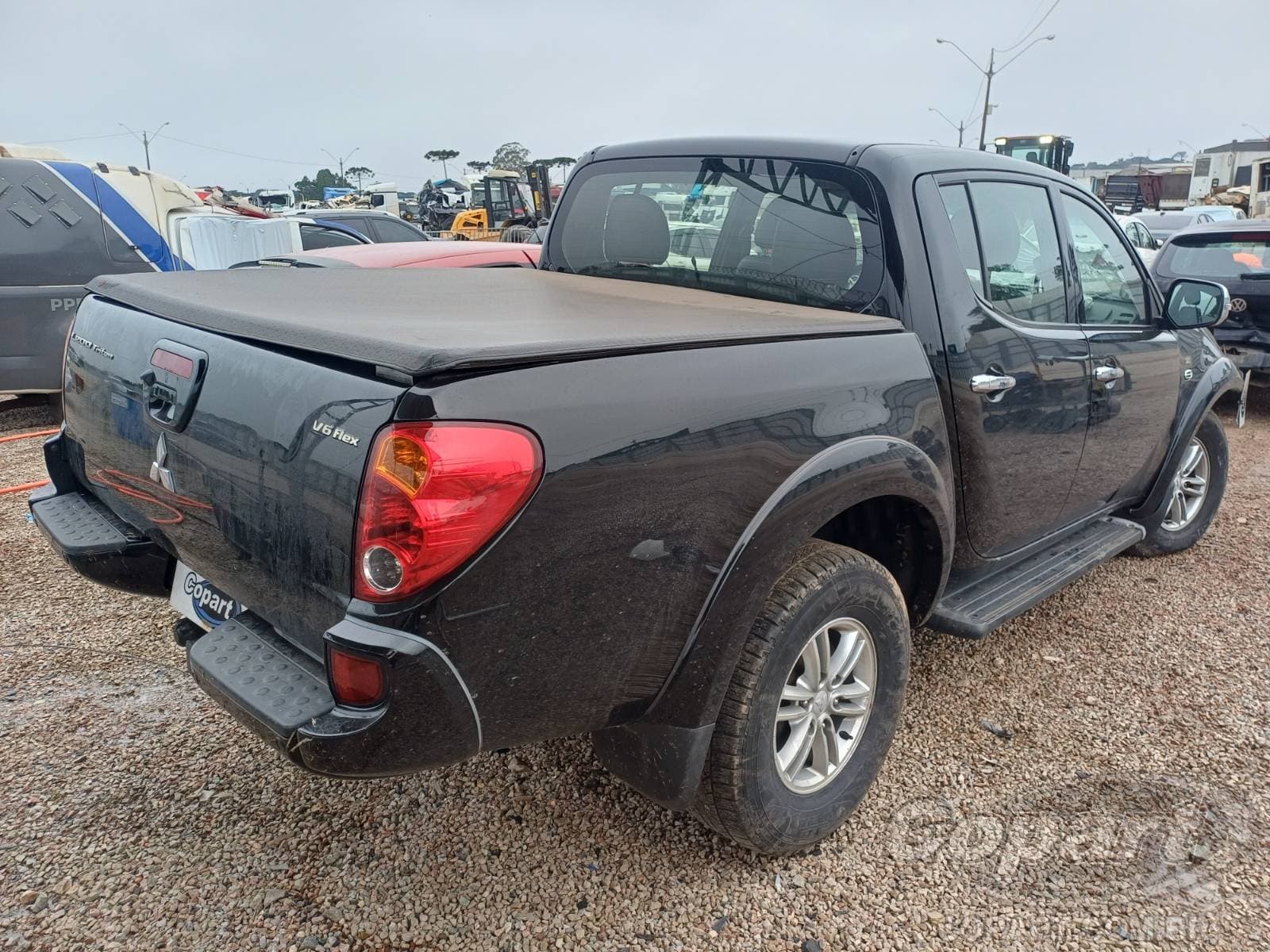 Mitsubishi L200 Triton 2016 — foto 4