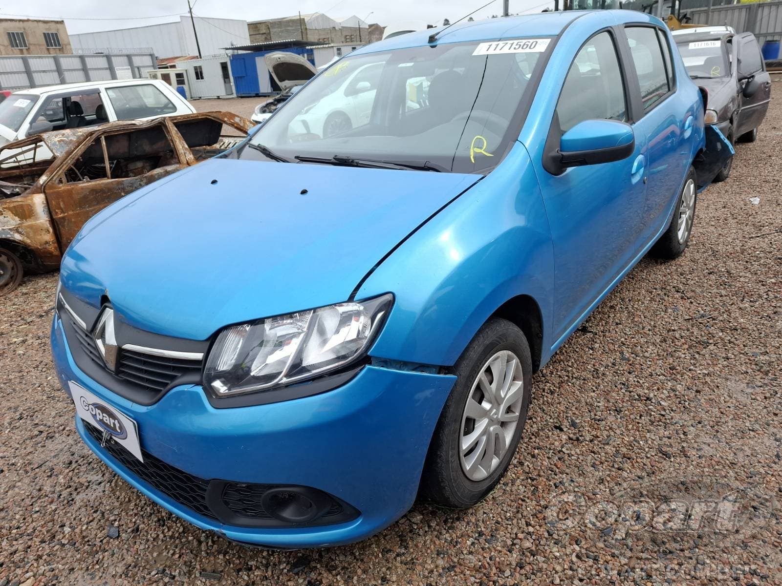 Renault Sandero 2015 — foto 2