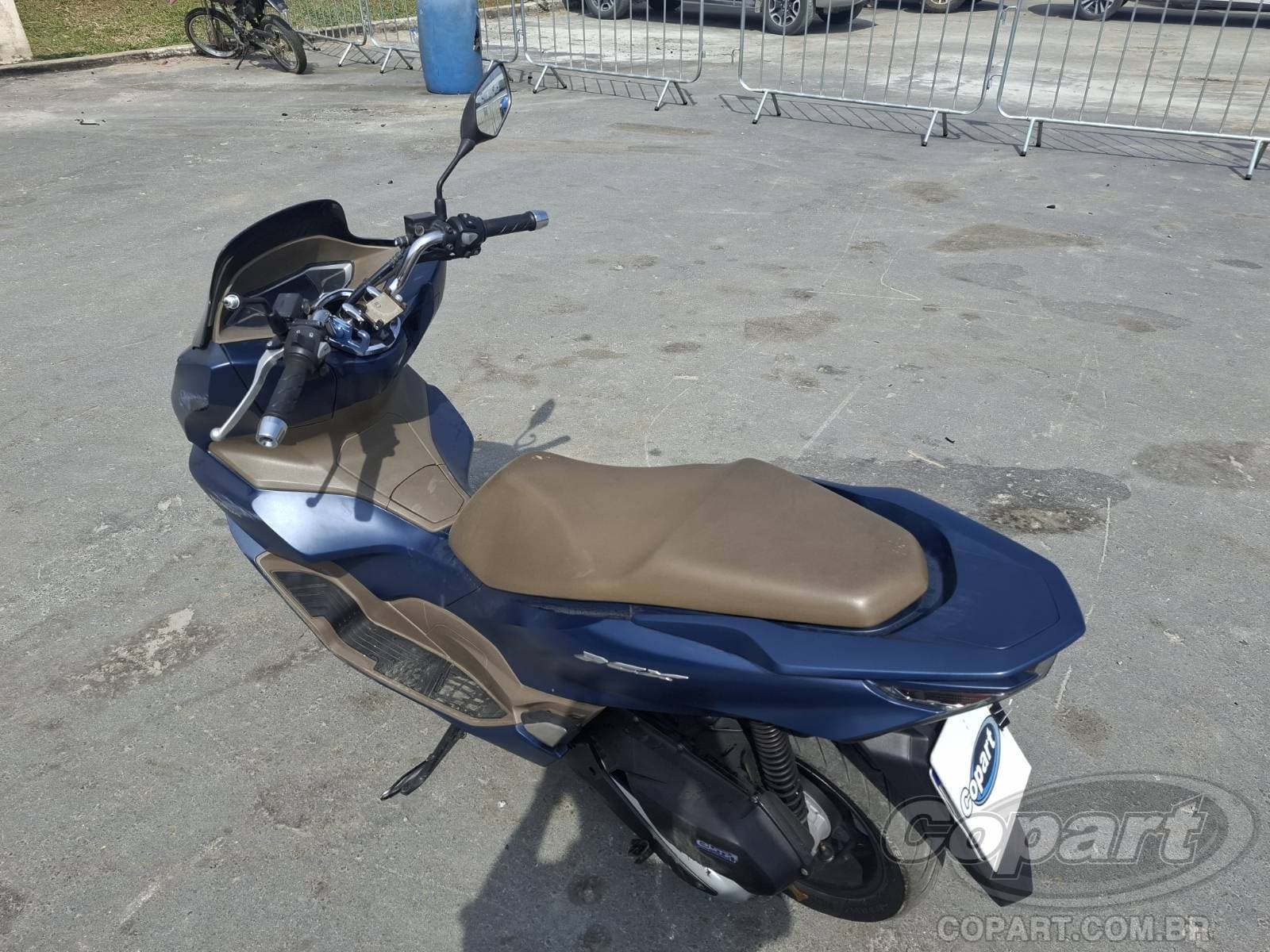 Honda PCX 2023 — foto 3