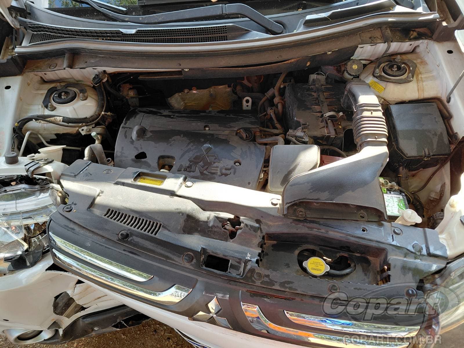 Mitsubishi Outlander 2015 — foto 7