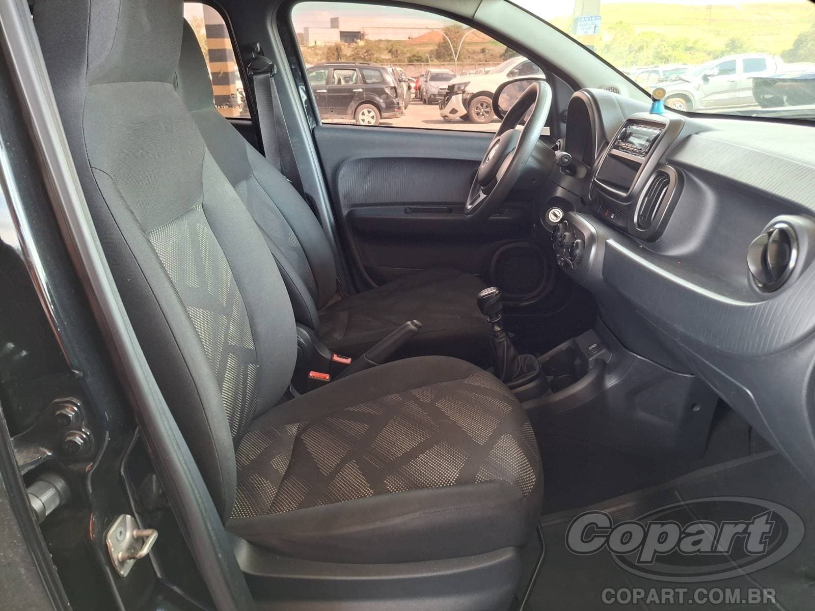 Fiat Mobi 2017 — foto 5
