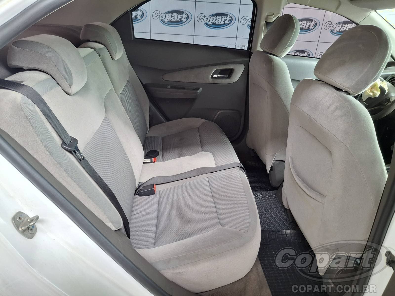 Chevrolet Cobalt 2015 — foto 6