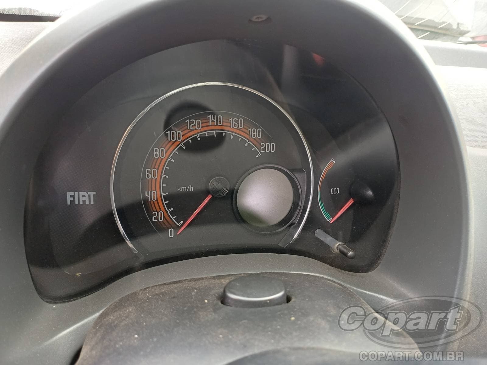 Fiat UNO 2012 — foto 8