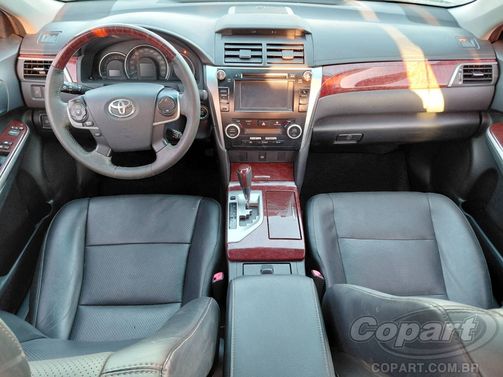 Toyota Camry 2013 — foto 9