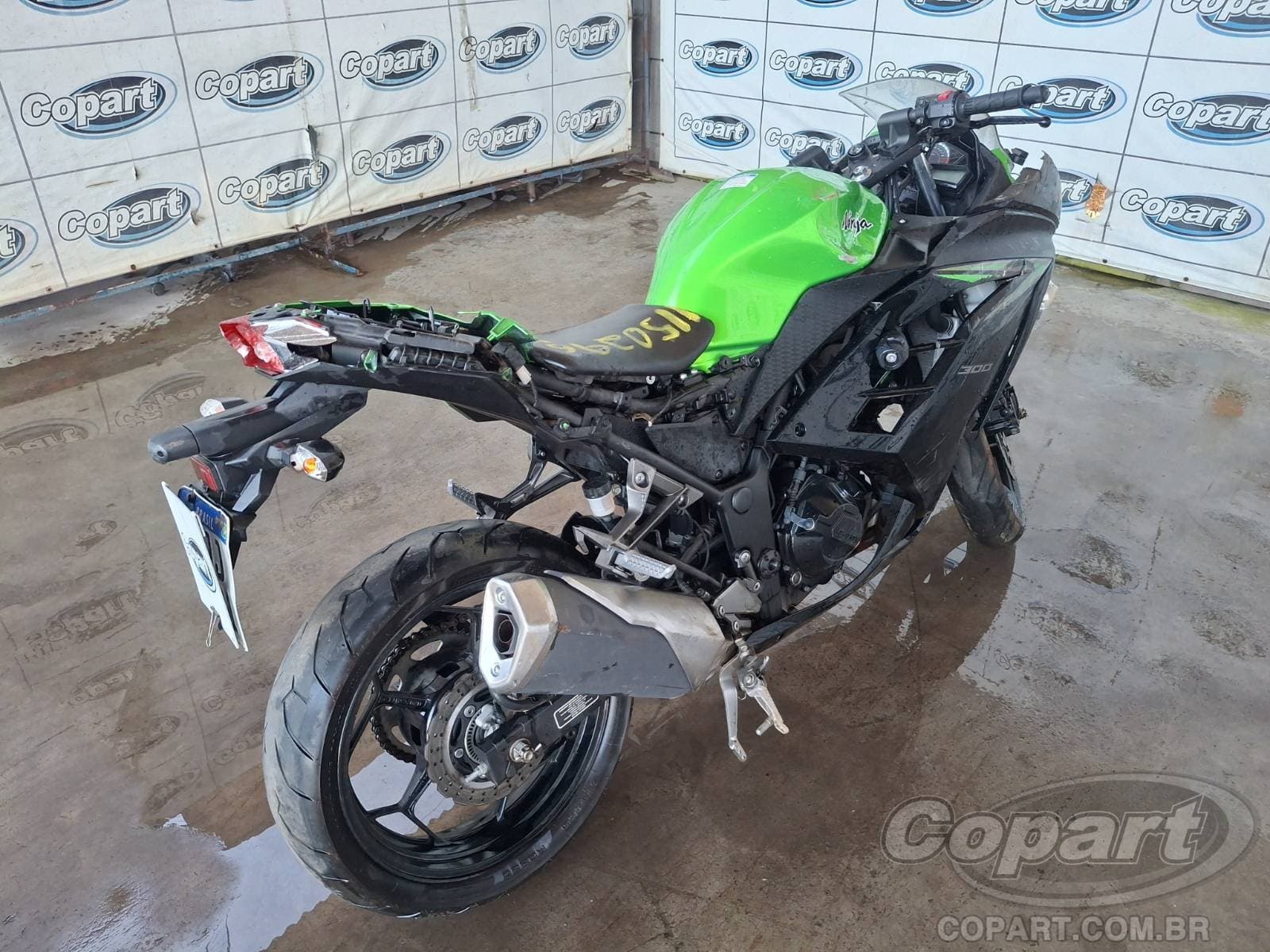 Kawasaki Ninja 300 2023 — foto 4