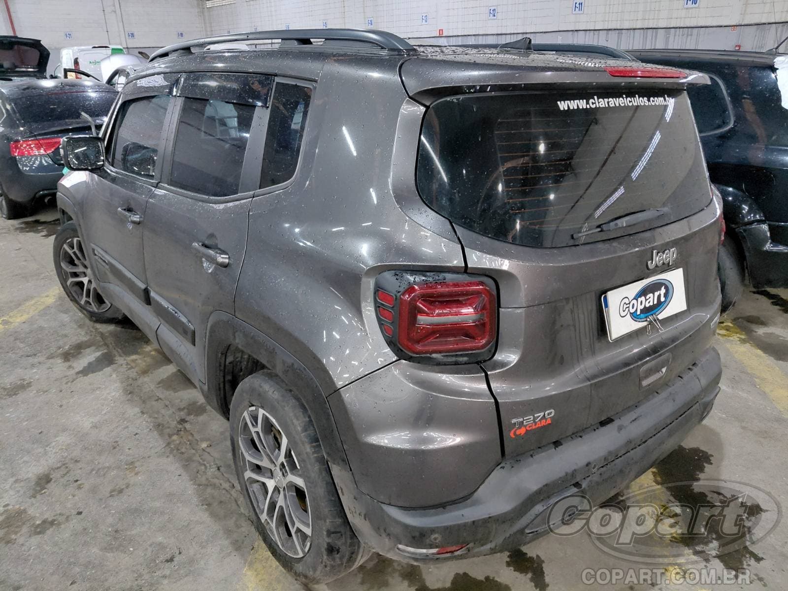 Jeep Renegade 2023 — foto 3