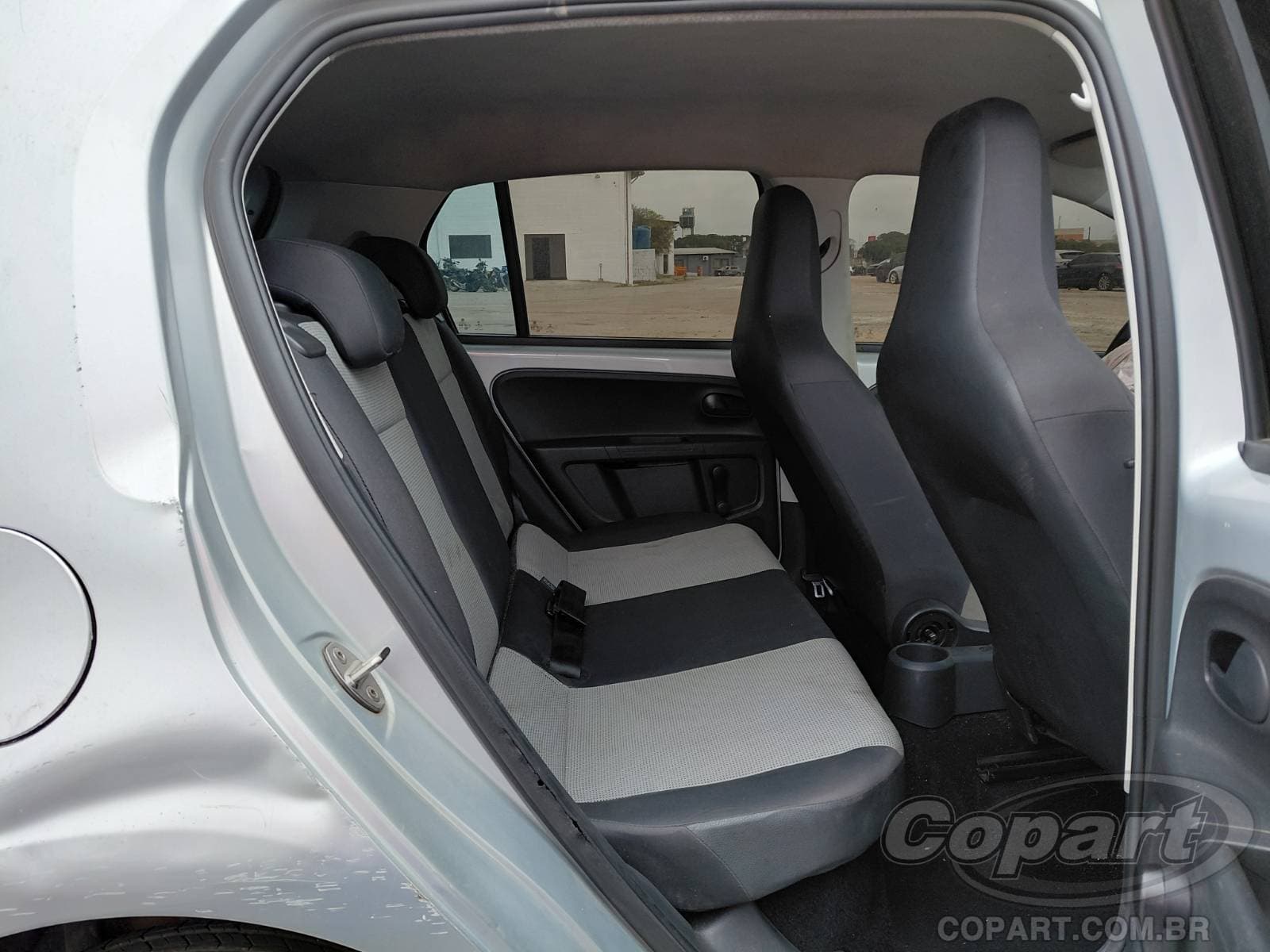 Volkswagen UP 2016 — foto 6