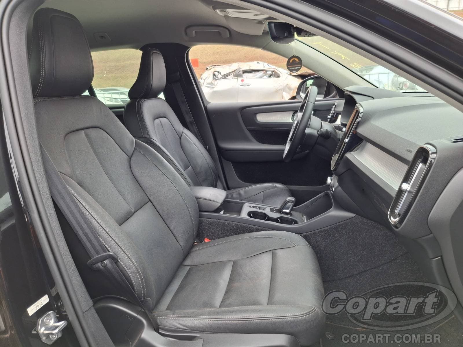 Volvo Xc40 2021 — foto 5