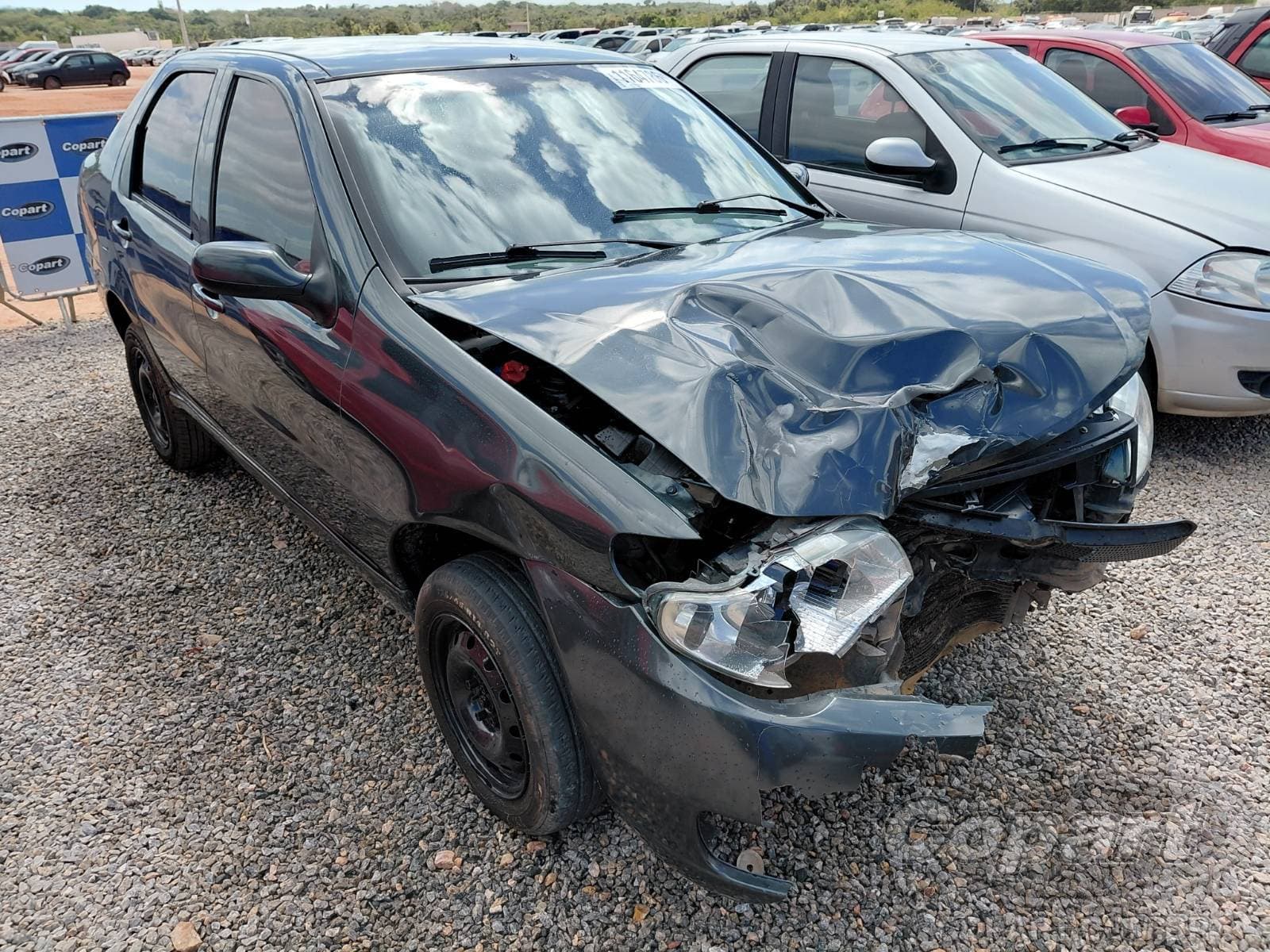 Fiat Siena 2010 — foto 1