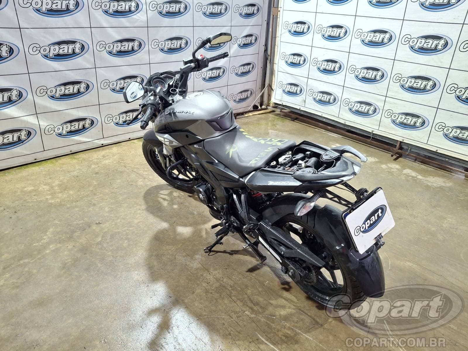 Bajaj Dominar 2024 — foto 3