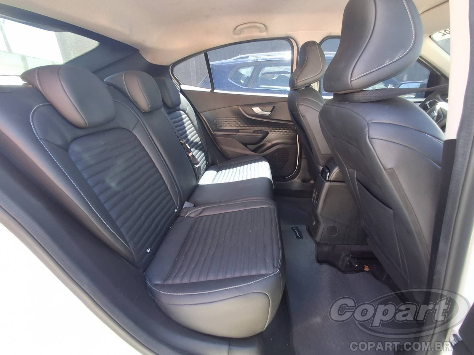 Fiat Fastback 2025 — foto 6