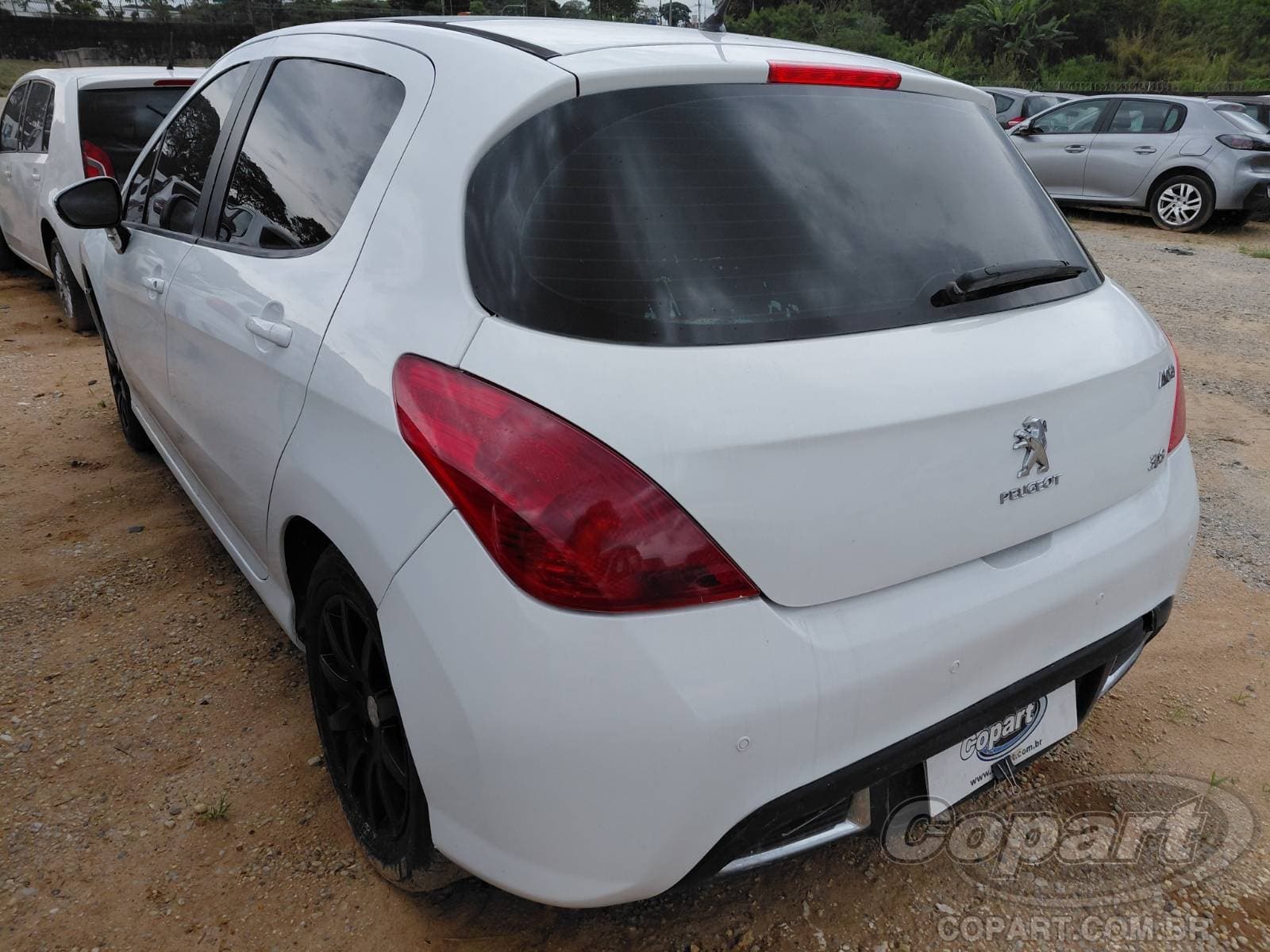 Peugeot 308 2014 — foto 3