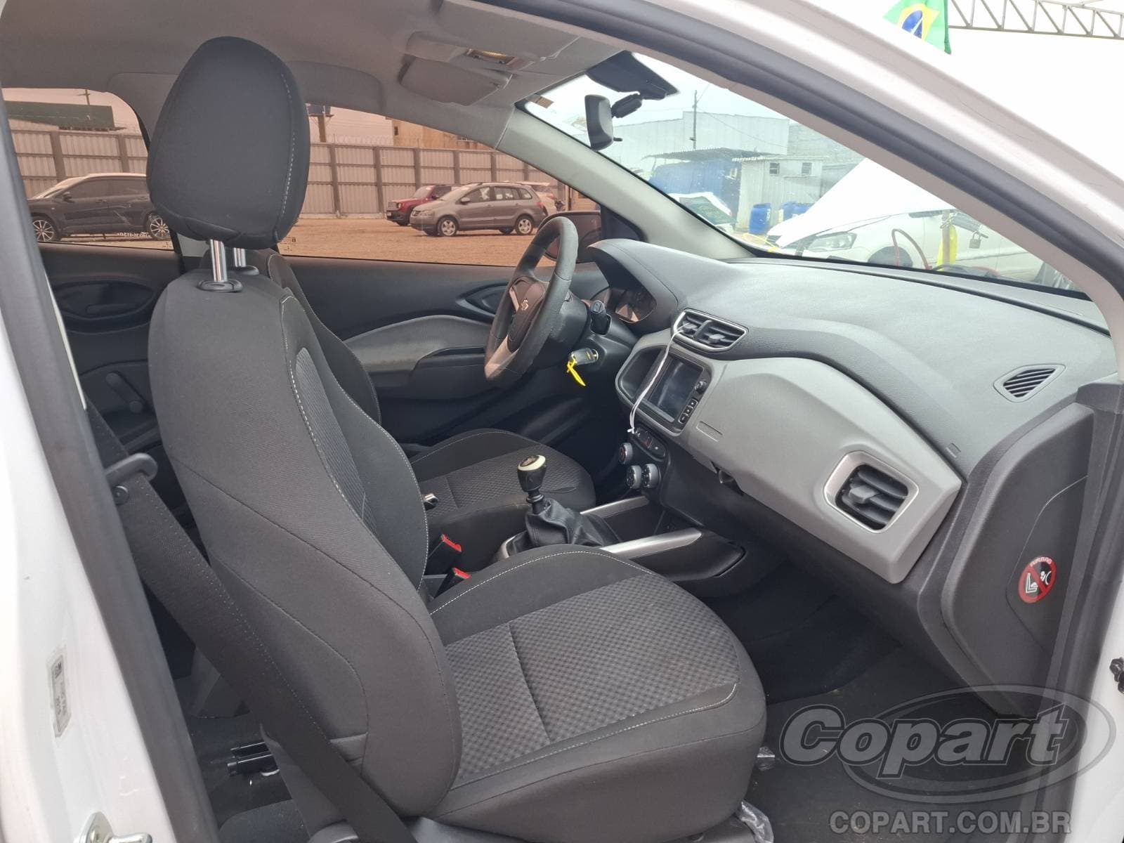 Chevrolet Onix 2017 — foto 5