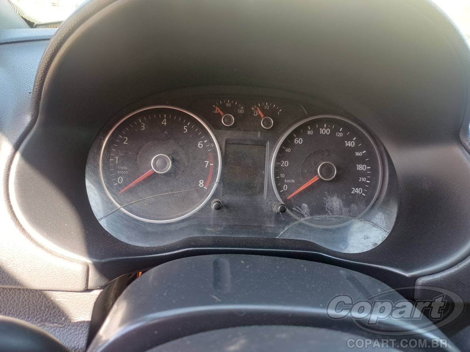 Volkswagen Voyage 2015 — foto 8