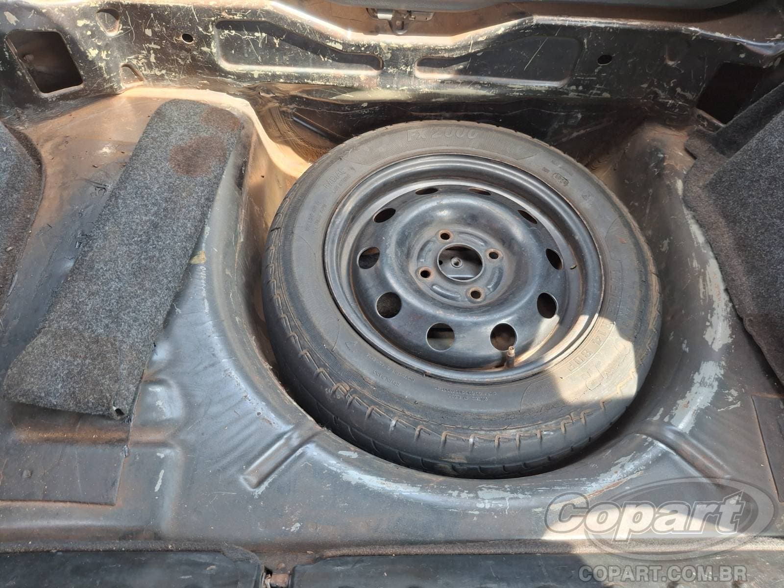 Ford Fiesta 2014 — foto 10
