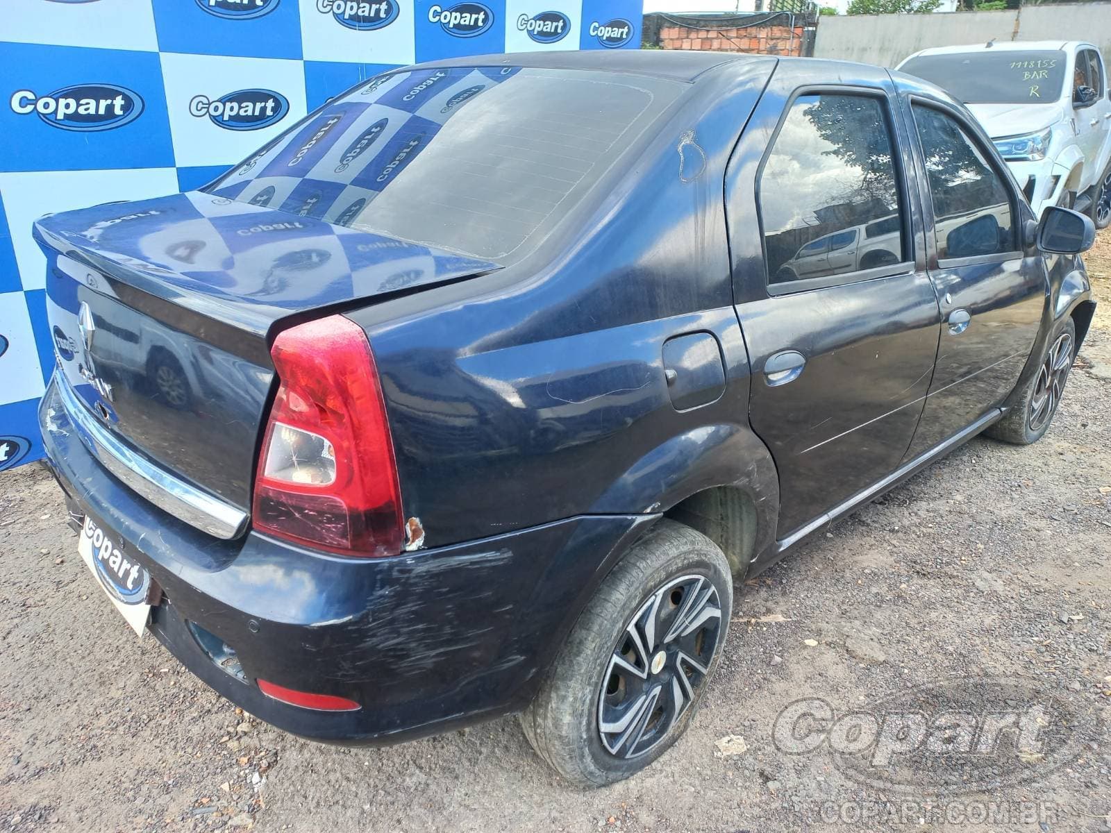 Renault Logan 2012 — foto 4
