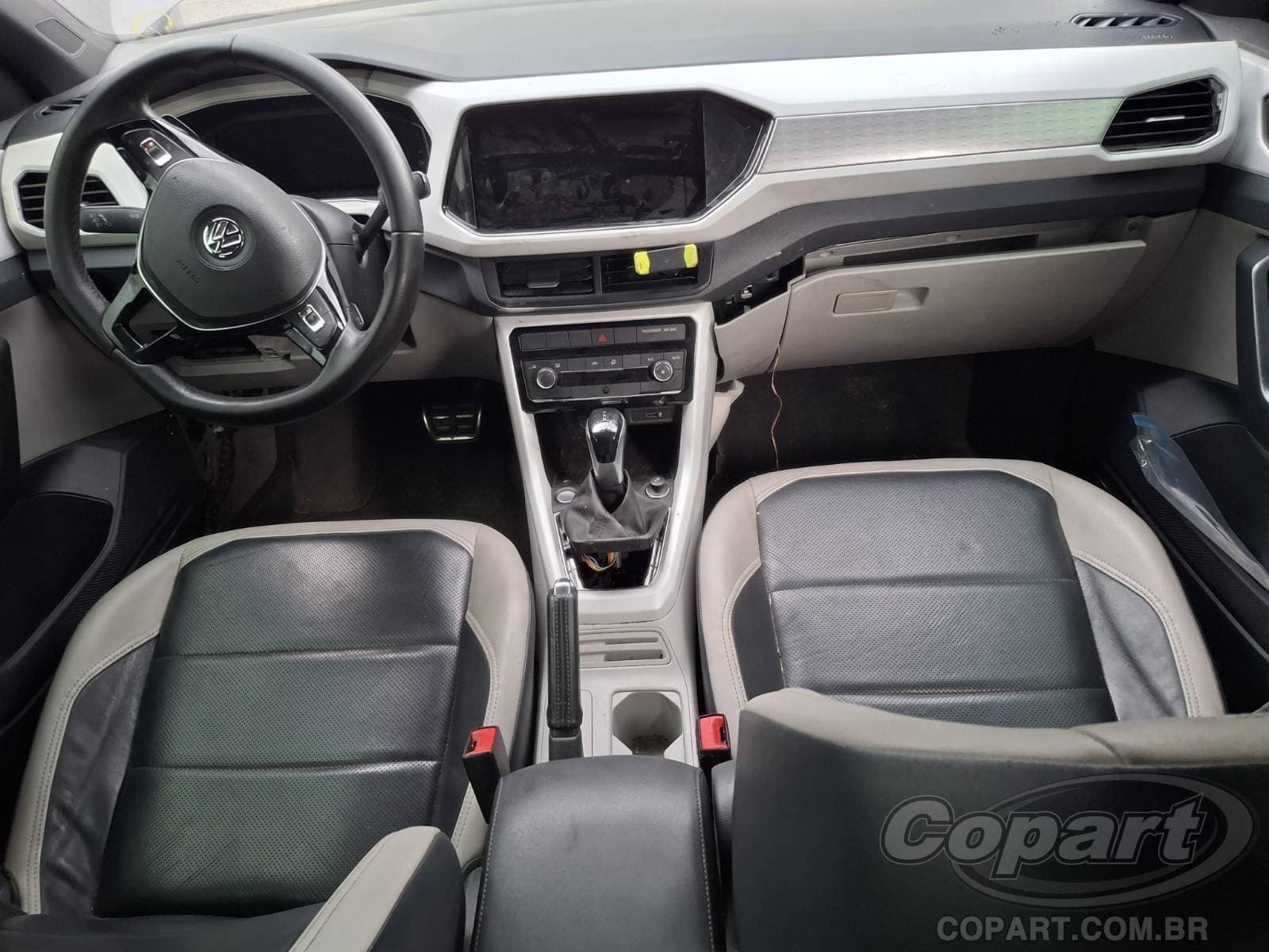 Volkswagen T-cross 2021 — foto 9