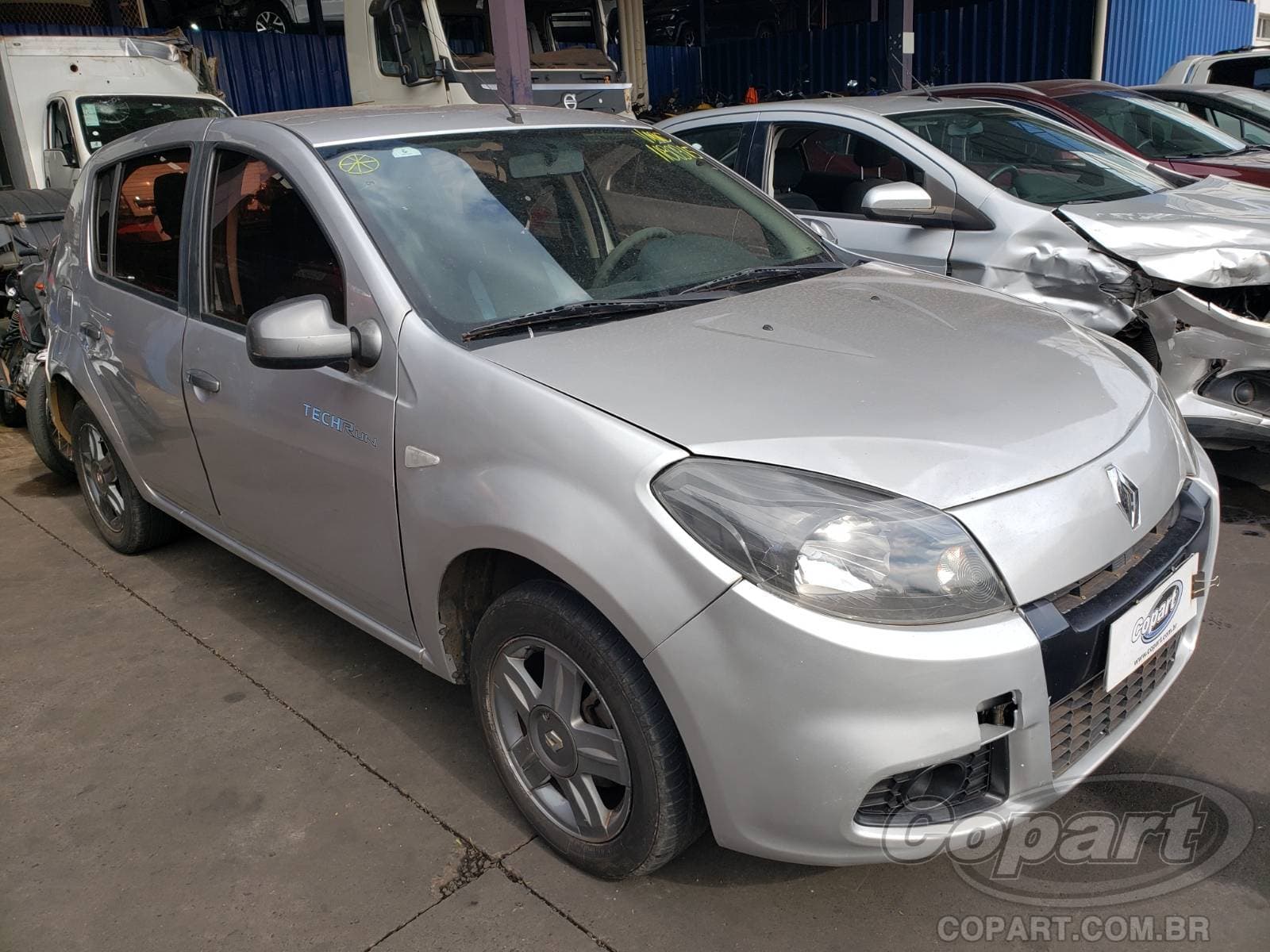 Renault Sandero 2014 — foto 1