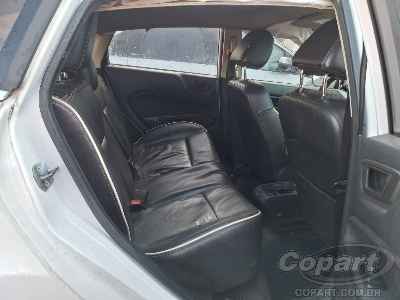 Ford Fiesta 2012 — foto 6
