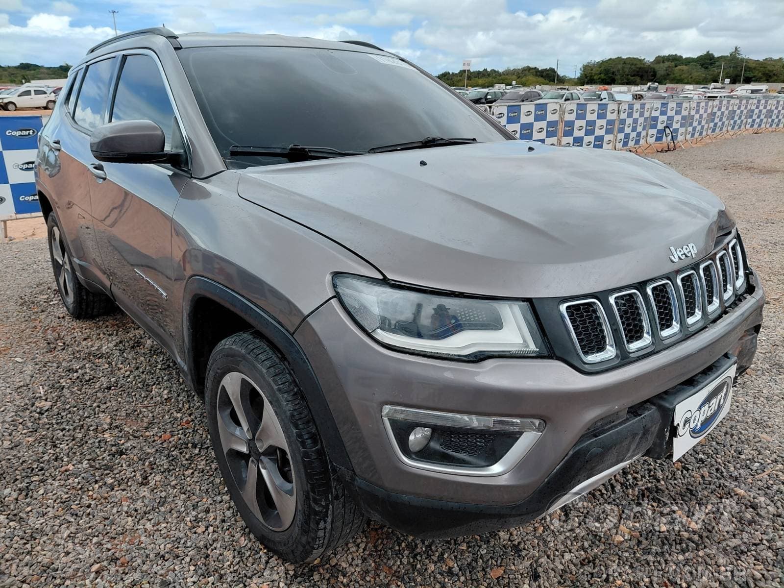 Jeep Compass 2018 — foto 1