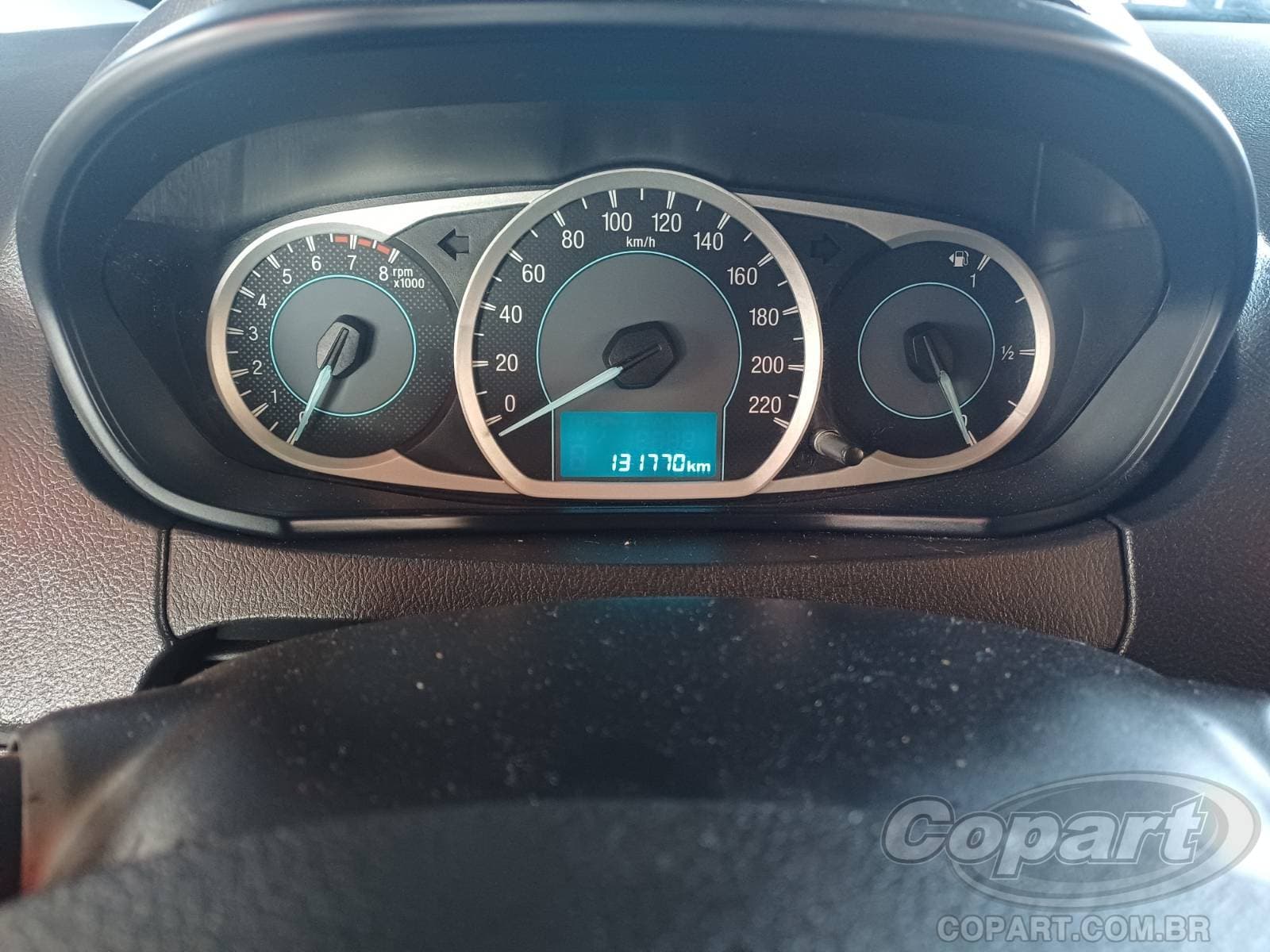 Ford KA Sedan 2018 — foto 8