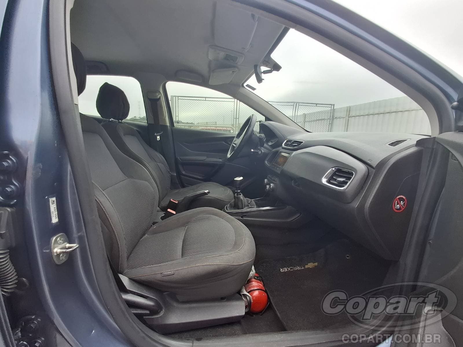 Chevrolet Onix 2014 — foto 5